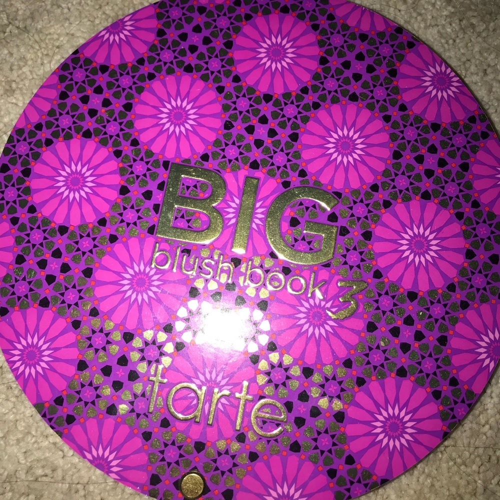 Tarte BIG blush book 3